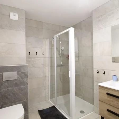 Apartment Charming 2 300m Walk From Du Bourget! Le Bourget-du-Lac